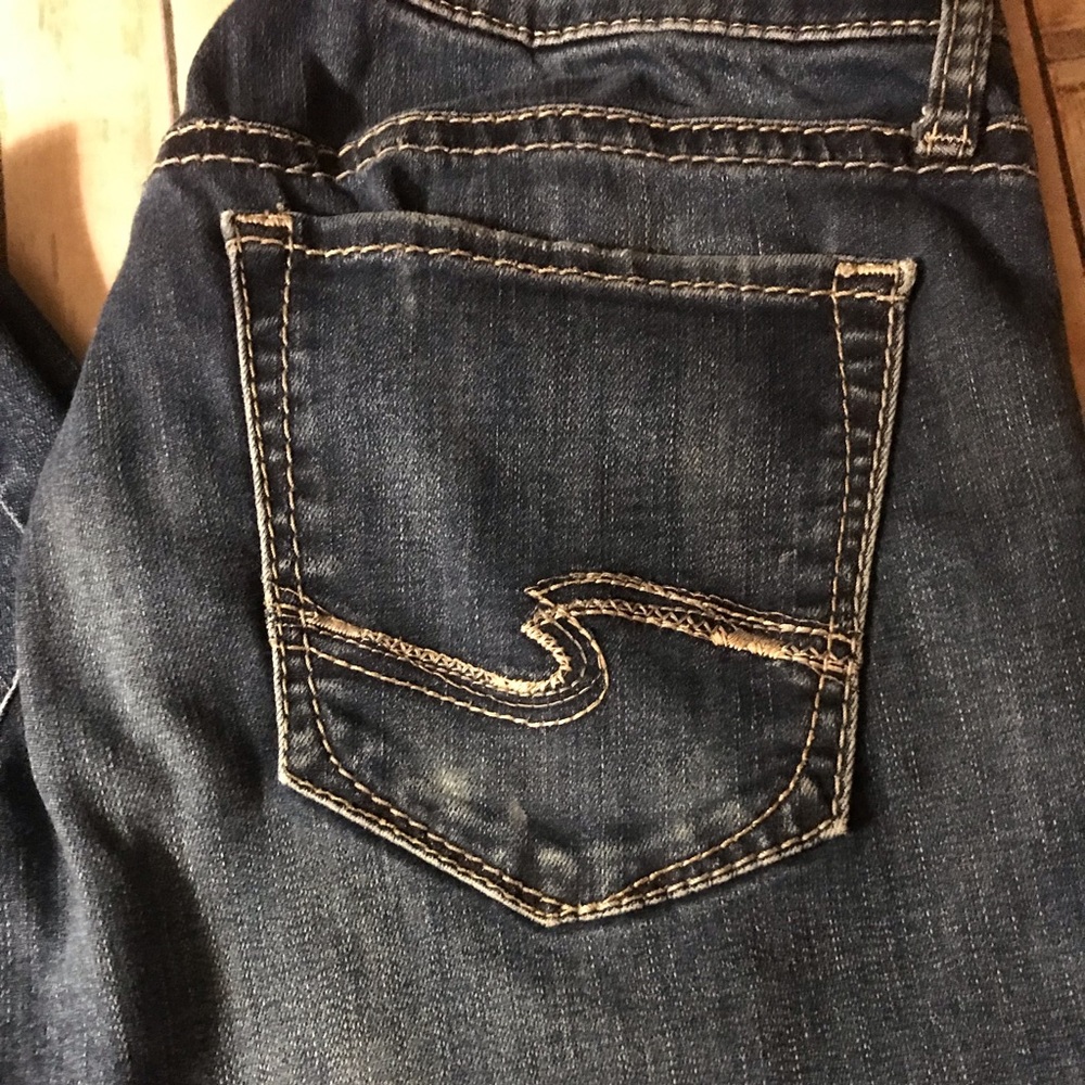 ❤️🩹Silver Jeans❤️🩹 - Picture 3 of 7